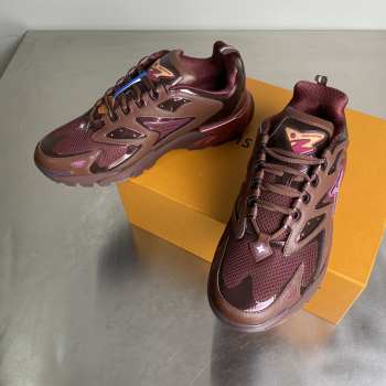 Uubags Louis Vuitton Men's Runner Tatic Sneakers 02