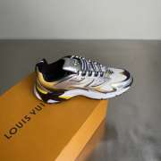Uubags Louis Vuitton Men's Runner Tatic Sneakers 05 - 5