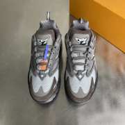 Uubags Louis Vuitton Men's Runner Tatic Sneakers 08 - 2