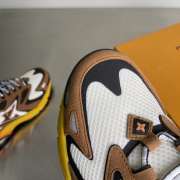 Uubags Louis Vuitton Men's Runner Tatic Sneakers 09 - 5