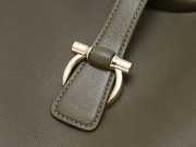 Uubags Ferragamo tote bag in olive green 38x26x17cm - 2