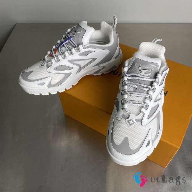 Uubags Louis Vuitton Men's Runner Tatic Sneakers 12 - 1