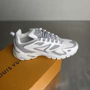 Uubags Louis Vuitton Men's Runner Tatic Sneakers 12 - 6