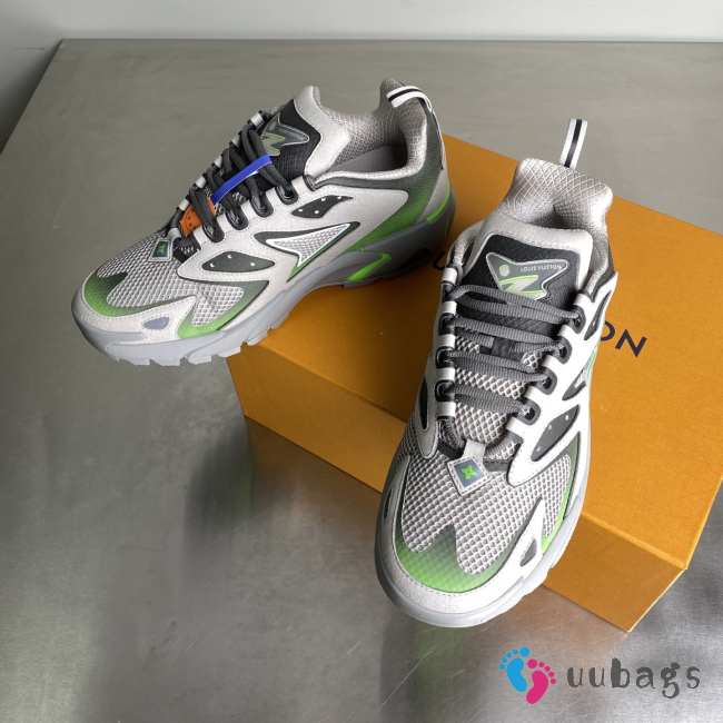 Uubags Louis Vuitton Men's Runner Tatic Sneakers 15 - 1