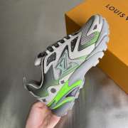 Uubags Louis Vuitton Men's Runner Tatic Sneakers 15 - 2