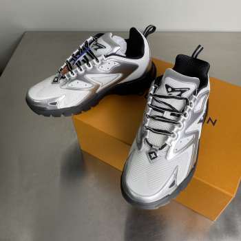 Uubags Louis Vuitton Men's Runner Tatic Sneakers 16