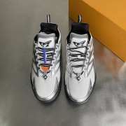 Uubags Louis Vuitton Men's Runner Tatic Sneakers 16 - 4
