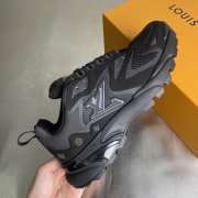 Uubags Louis Vuitton Men's Runner Tatic Sneakers 17 - 3