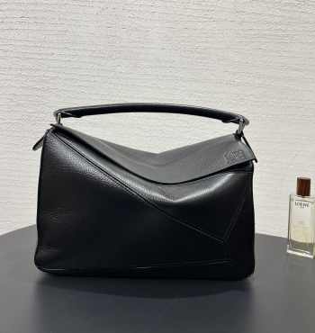 Uubags Loewe large Puzzle Edge bag in black classic calfskin 32.5x14.5x23.5cm