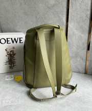 Uubags Loewe Flamenco backpack in olive shiny supple calfskin 36x16x40cm - 2