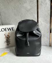 Uubags Loewe Flamenco backpack in black shiny supple calfskin 36x16x40cm - 1
