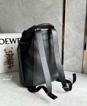 Uubags Loewe Flamenco backpack in black shiny supple calfskin 36x16x40cm - 5