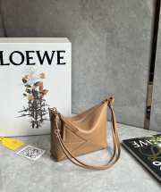 Uubags Loewe Puzzle Fold pouch in brown shiny nappa calfskin 23x6.5x15.5cm - 3