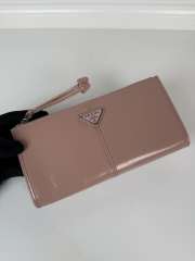 Uubags Prada leather pouch in rosy blush 20x10cm - 4
