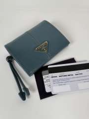 Uubags Prada small leather wallet in blue 8.5x10cm - 2