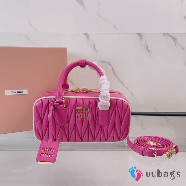 Uubags Miu Miu Arcadie matelassé nappa leather bag in pink 22x10.5x7.5cm - 1