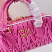 Uubags Miu Miu Arcadie matelassé nappa leather bag in pink 22x10.5x7.5cm - 5