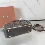 Uubags Miu Miu Arcadie matelassé nappa leather bag in grey 22x10.5x7.5cm - 6