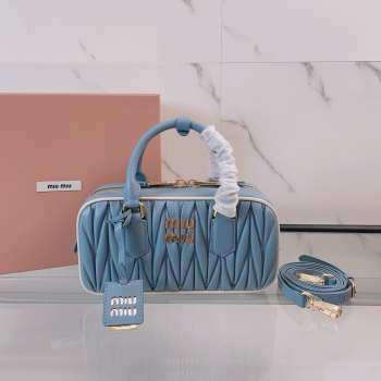 Uubags Miu Miu Arcadie matelassé nappa leather bag in blue 22x10.5x7.5cm