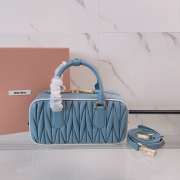 Uubags Miu Miu Arcadie matelassé nappa leather bag in blue 22x10.5x7.5cm - 5