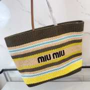 Uubags Miu Miu Raffia-effect woven tote bag lemon yellow/natural 40x34x16cm - 5