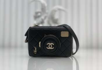 Uubags Chanel Black Lambskin Light Gold Camera Bag 11.5x16x6cm