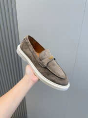 Uubags Versace Men's Giuliano Suede Loafers In Light Brown - 4
