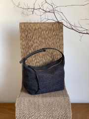 Uubags Loewe Medium Jacquard Anagram Calfskin Cubi Bag In Black 27x21x16.5cm - 6