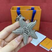 Uubags Louis Vuitton Starfish Key Holder and Bag Charm Gold - 2