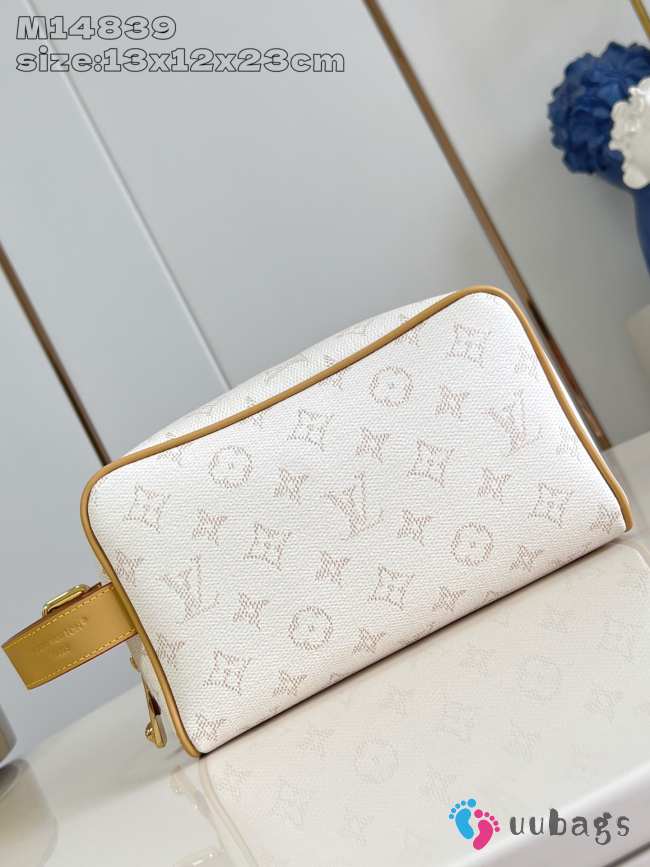 Uubags Louis Vuitton M14839 Locker Dopp Kit In White 23x13x12cm - 1