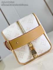 Uubags Louis Vuitton M14839 Locker Dopp Kit In White 23x13x12cm - 6
