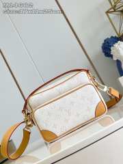 Uubags Louis Vuitton M14682 Nil Bag Off-White 25x17.5x11cm - 1