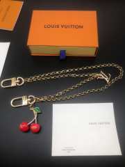 Uubags Louis Vuitton M02598 LV x TM Cerise Chain Bag Charm - 5