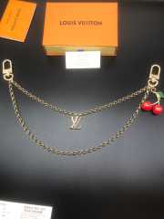 Uubags Louis Vuitton M02598 LV x TM Cerise Chain Bag Charm - 3
