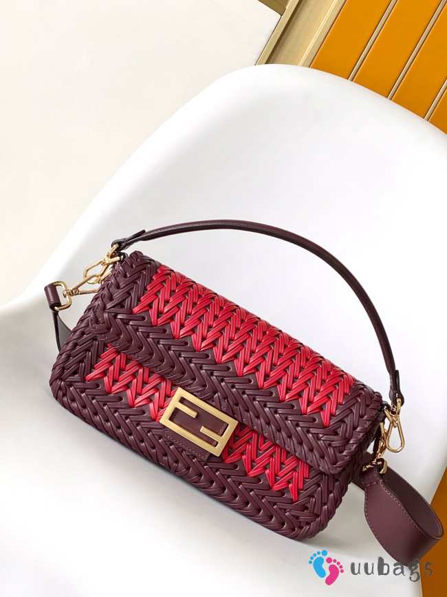 Uubags Fendi Red Leather Interlaced Baguette Bag 27x6.5x15cm - 1