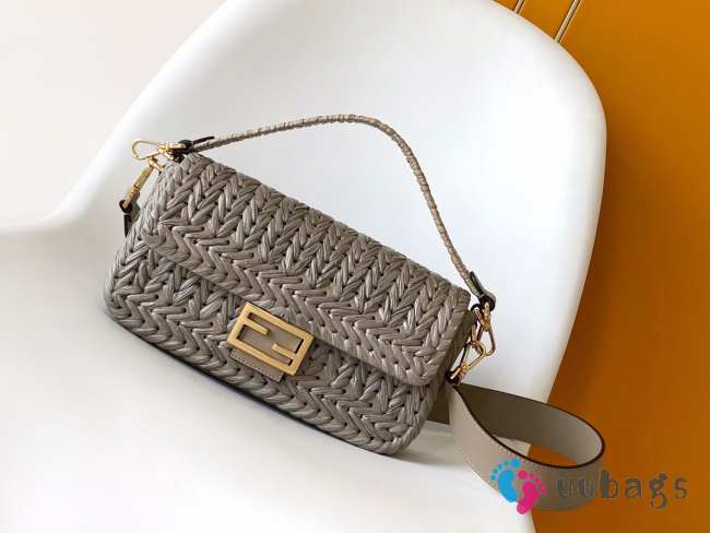 Uubags Fendi Gray Leather Interlaced Baguette Bag 27x6.5x15cm - 1