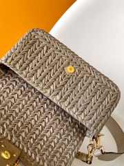 Uubags Fendi Gray Leather Interlaced Baguette Bag 27x6.5x15cm - 3