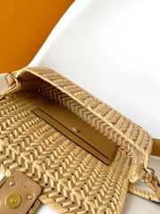 Uubags Fendi Natural Leather Interlaced Baguette Bag 27x6.5x15cm - 2