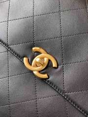 Uubags Chanel Maxi Flap Bag With Top Handle Calfskin & Gold-Tone Metal Black 26x37x10cm - 3