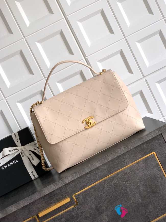 Uubags Chanel Maxi Flap Bag With Top Handle Calfskin & Gold-Tone Metal Beige 25x33x5cm - 1