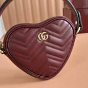Uubags Gucci Marmont mini bag in Rosso Ancora red matelassé 13.5x11.5x2.5cm - 4