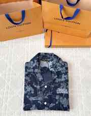 Uubags Louis Vuitton 1AHXHB Jacquard Denim Short-Sleeved Shirt - 4