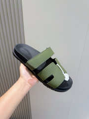 Uubags Hermes Green Leather Chypre Sandals - 6