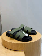 Uubags Hermes Green Leather Chypre Sandals - 3