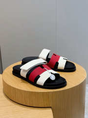 Uubags Hermes White/Red Leather Chypre Sandals - 2