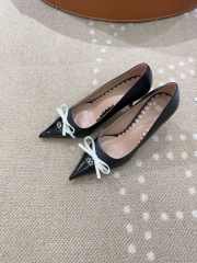 Uubags Valentino Garavani bow-detail slingback pumps in black 4.5cm - 6