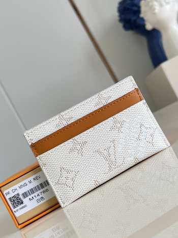 Uubags Louis Vuitton M14766 Double Card Holder In Off-White 11x7x1.5cm