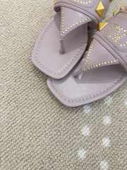Uubags Valentino Garavani Plaster Caster Thong Sandal in in Goatskin Rose Pink - 2