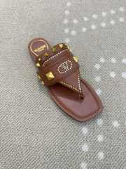 Uubags Valentino Garavani Plaster Caster Thong Sandal in in Goatskin Brown - 3