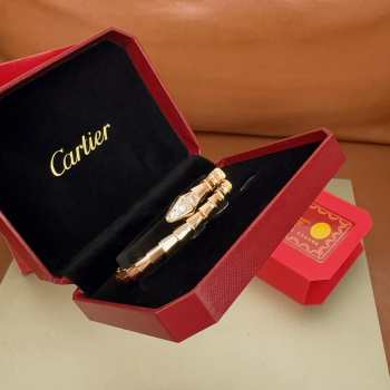 Uubags Bvlgari Serpenti Viper 18 kt yellow gold bracelet
